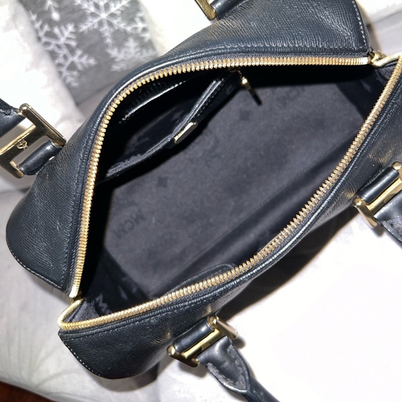 MCM Saffiano Leather Boston Bag Made in Korea - Picture 5 of 16
